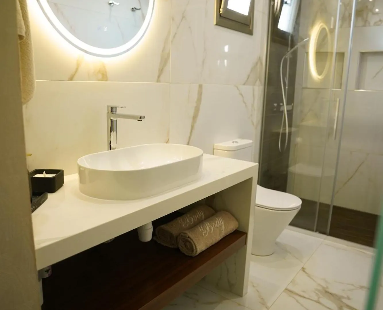 Vila Oasis By The Sea - Cyprus Larnaca 0*,